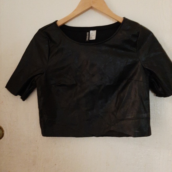 Divided Tops - Black faux leather top Divided polyester Divided Tops - Black faux leather top Divided polyester